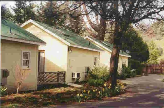 Bed and Breakfast Backyard Garden Oasis Middletown Exteriér fotografie